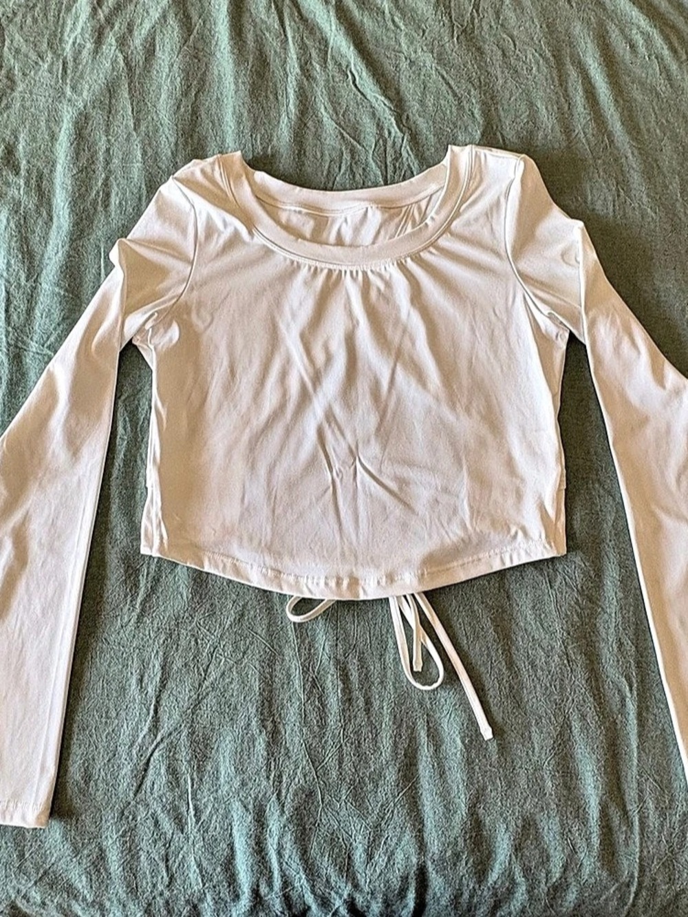 Halara White Long Sleeve Open Back Tie Crop Top โ Small